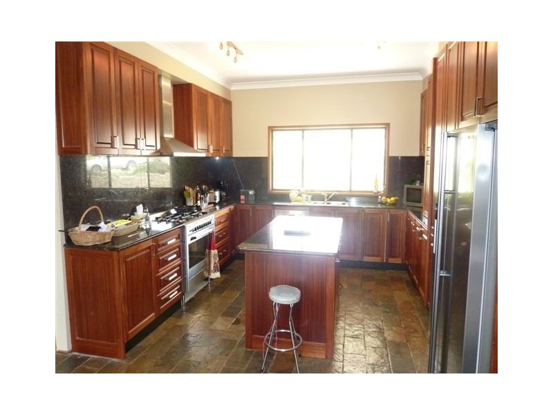 96 – 98 Stuartfield Road, Adaminaby NSW 2629