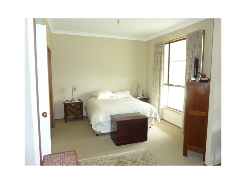 96 – 98 Stuartfield Road, Adaminaby NSW 2629