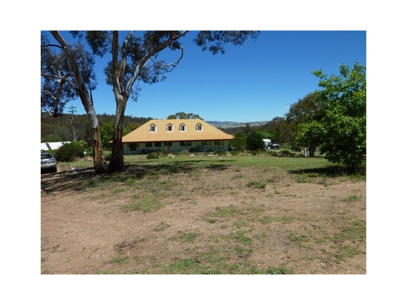 96 – 98 Stuartfield Road, Adaminaby NSW 2629