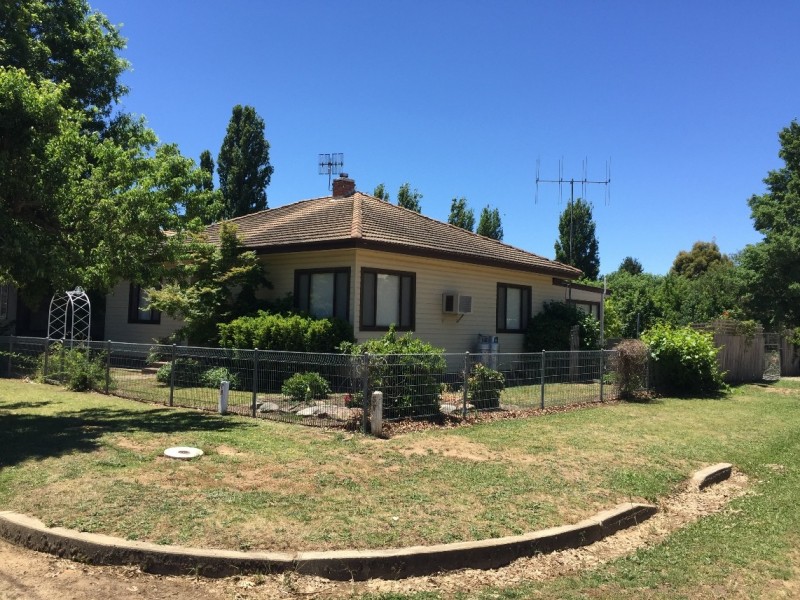 37 Myack Street, Berridale NSW 2628