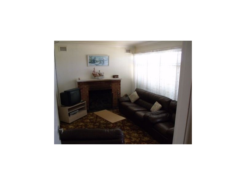 15 Druitt Street, Adaminaby NSW 2629