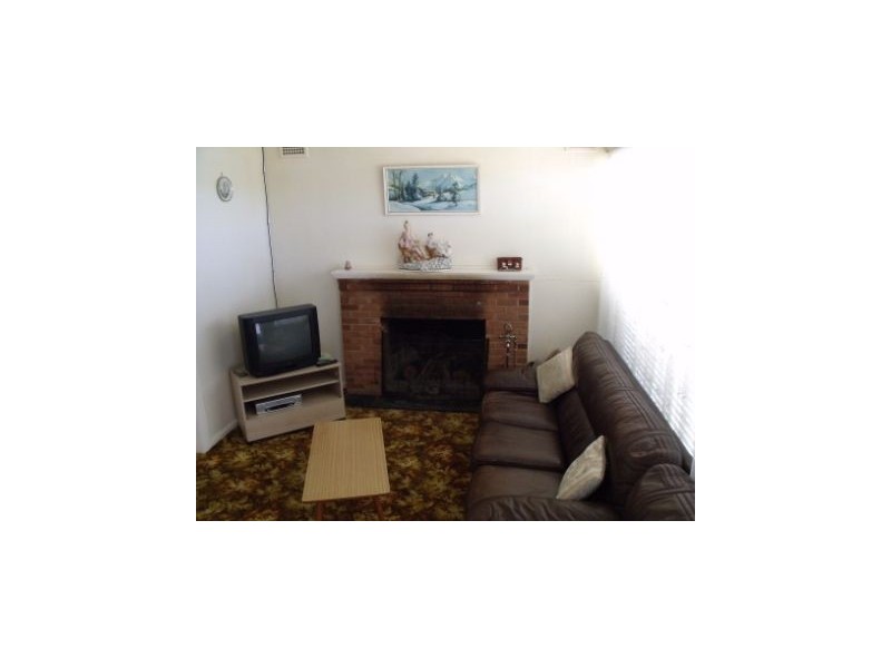 15 Druitt Street, Adaminaby NSW 2629