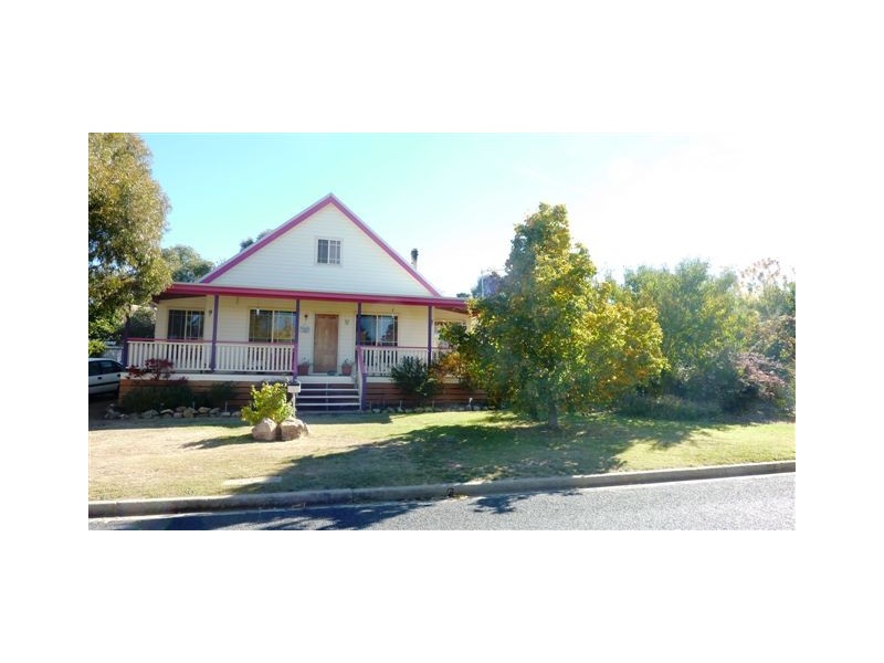 1 Kiparra Drive, Berridale NSW 2628