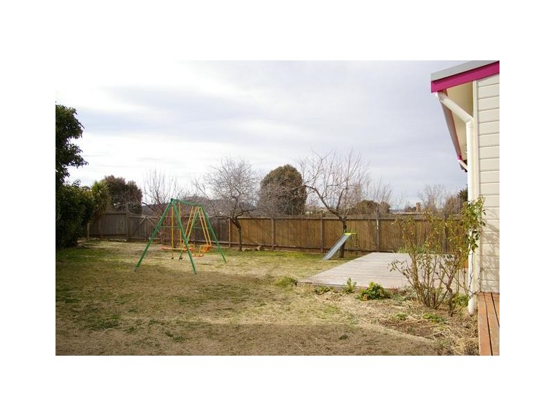 1 Kiparra Drive, Berridale NSW 2628