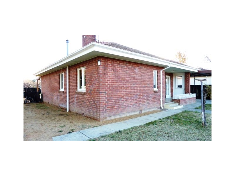 32 Myack Street, Berridale NSW 2628