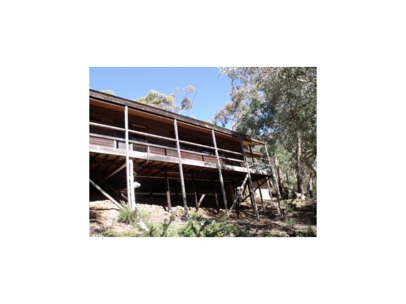 11 Happy Jacks Road, Eucumbene NSW 2628