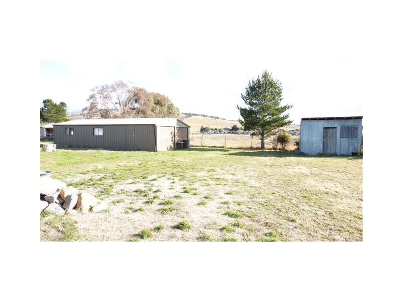 32 Mary Street, Berridale NSW 2628