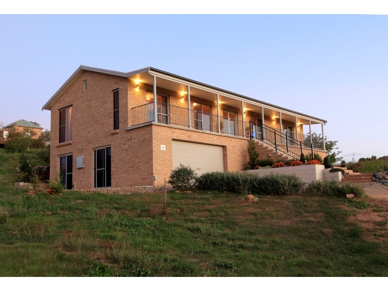 10 Campbell Street, Dalgety NSW 2628