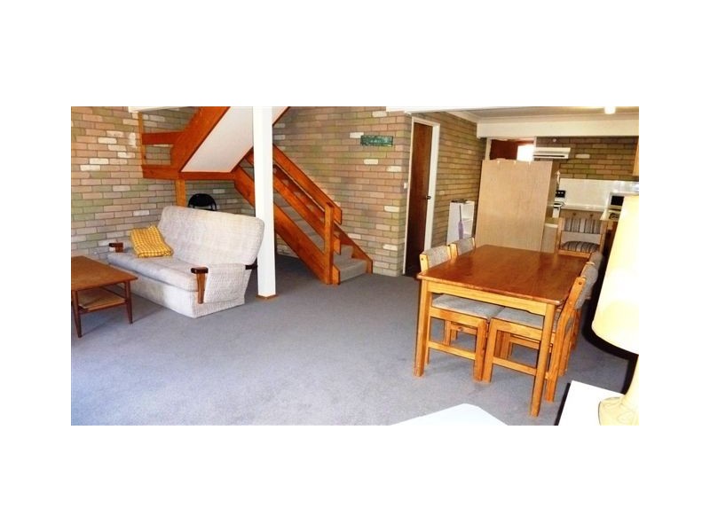 4/16 Gungarlin Street, Berridale NSW 2628