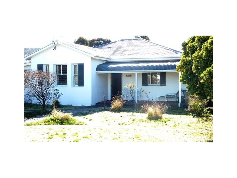 34 Mary Street, Berridale NSW 2628