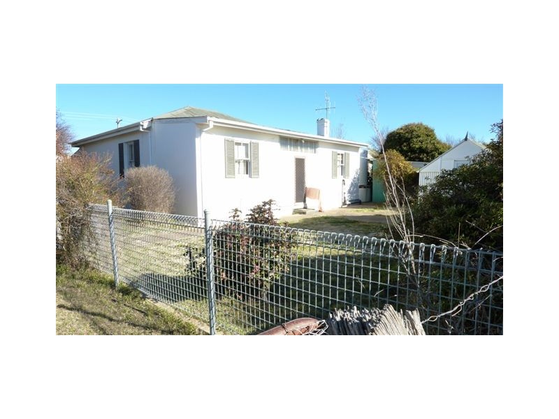 34 Mary Street, Berridale NSW 2628
