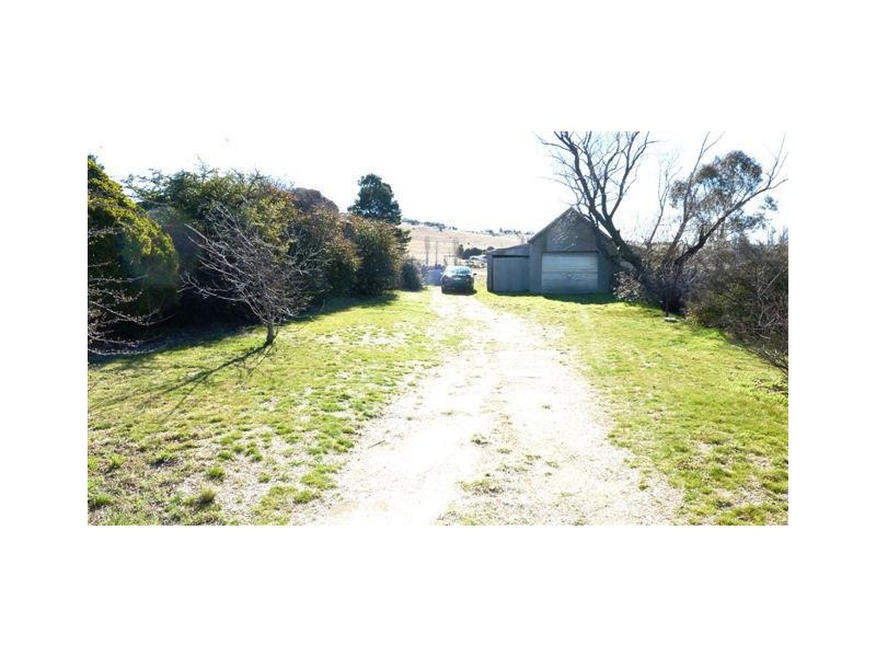 34 Mary Street, Berridale NSW 2628