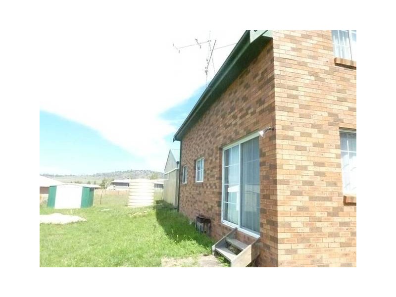 31 Roberson Street, Berridale NSW 2628