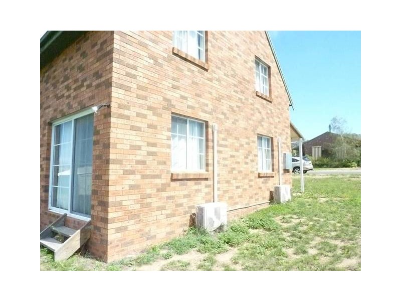 31 Roberson Street, Berridale NSW 2628