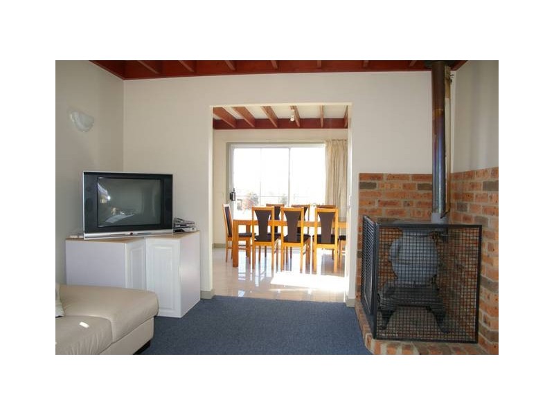31 Roberson Street, Berridale NSW 2628