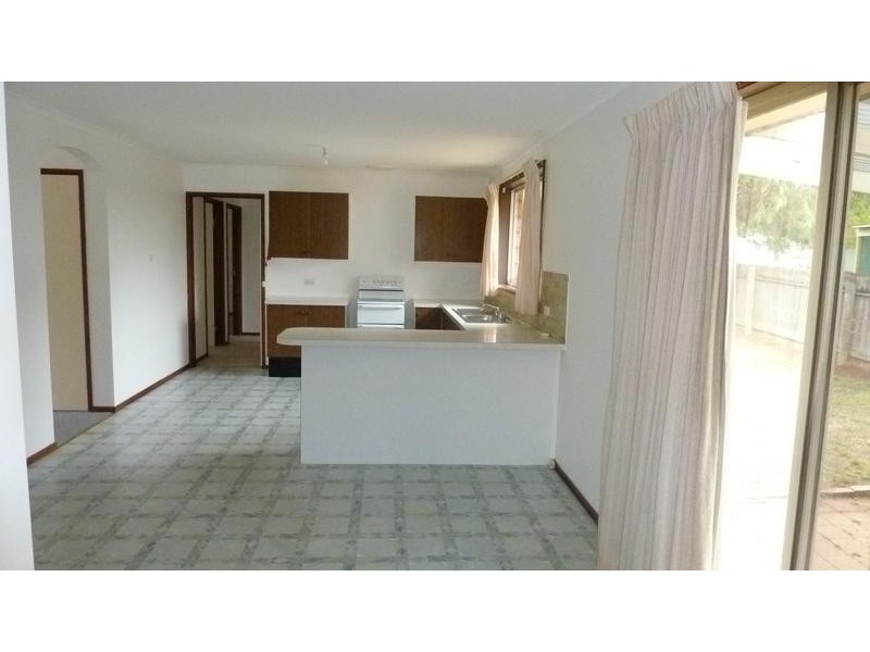 16 Kiparra Drive, Berridale NSW 2628