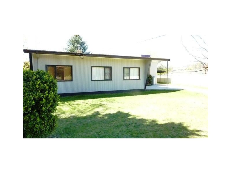 43 Myack Street, Berridale NSW 2628