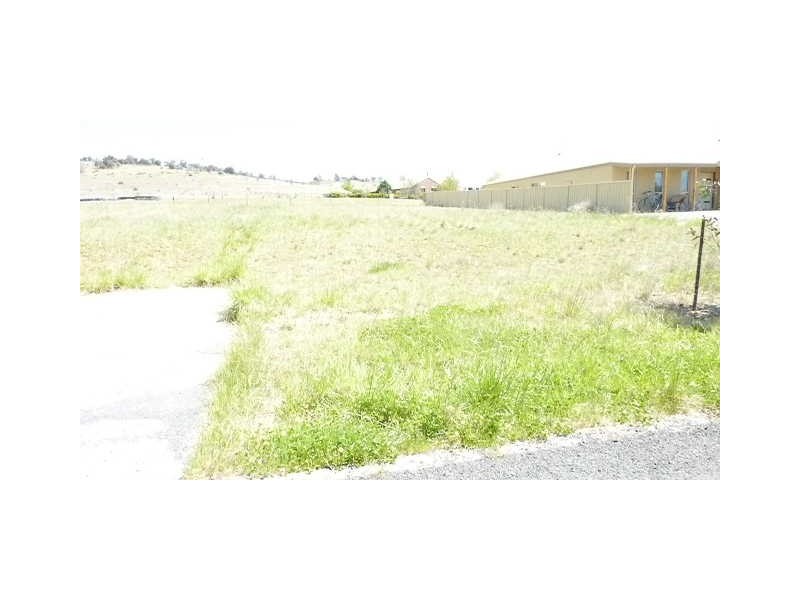 28 Gungarlin Street, Berridale NSW 2628