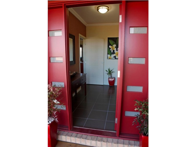 19 Geehi Circuit, Jindabyne NSW 2627