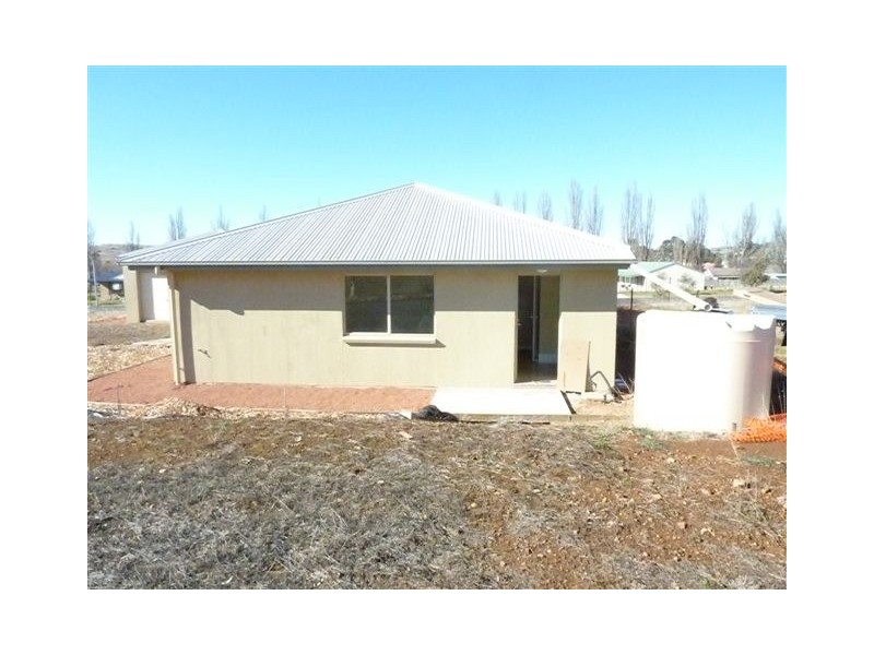 26 Gungarlin Street, Berridale NSW 2628
