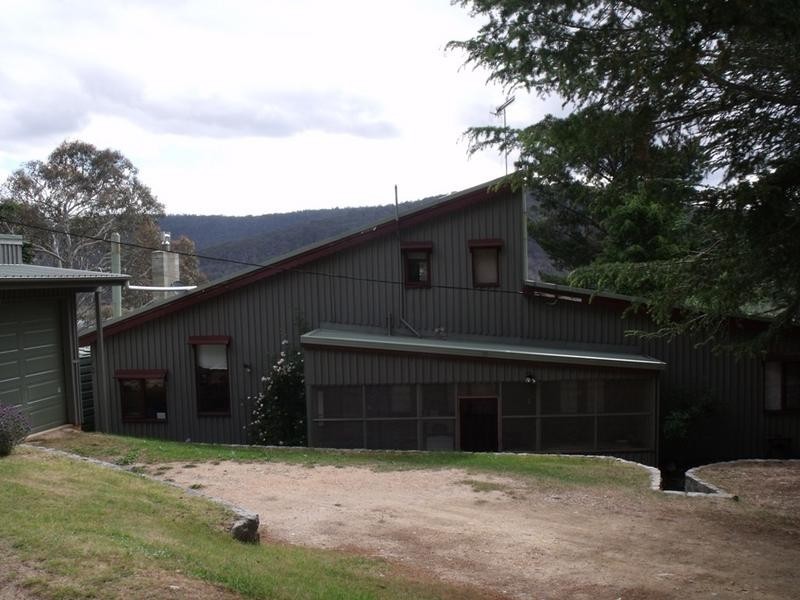 21 Peninsular Road, Anglers Reach NSW 2629