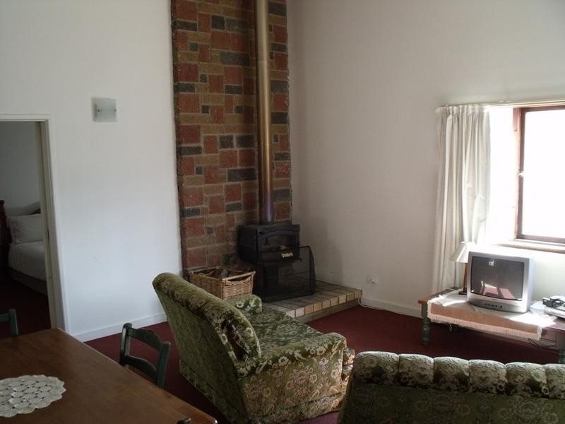 21 Peninsular Road, Anglers Reach NSW 2629