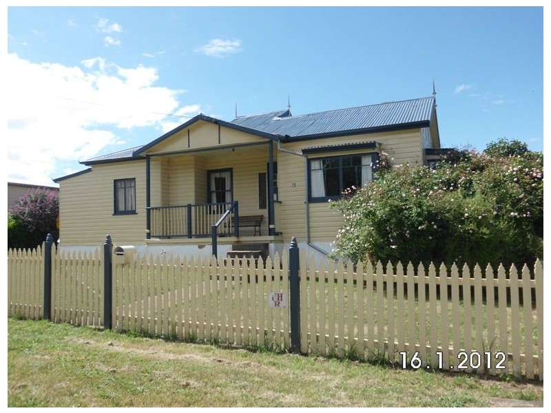 15 Baker Street, Adaminaby NSW 2629