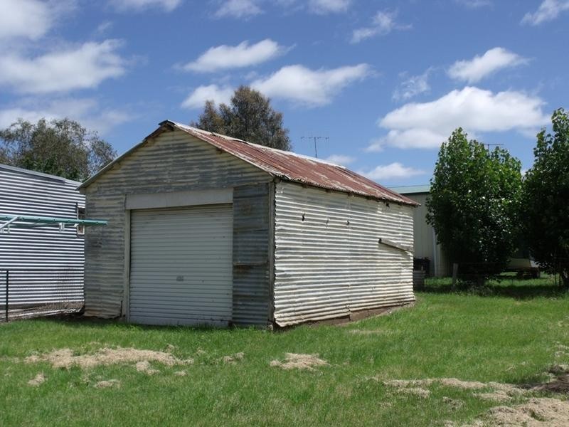 15 Baker Street, Adaminaby NSW 2629