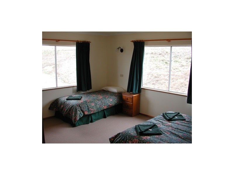 1 Hill Top Road, Jindabyne NSW 2627