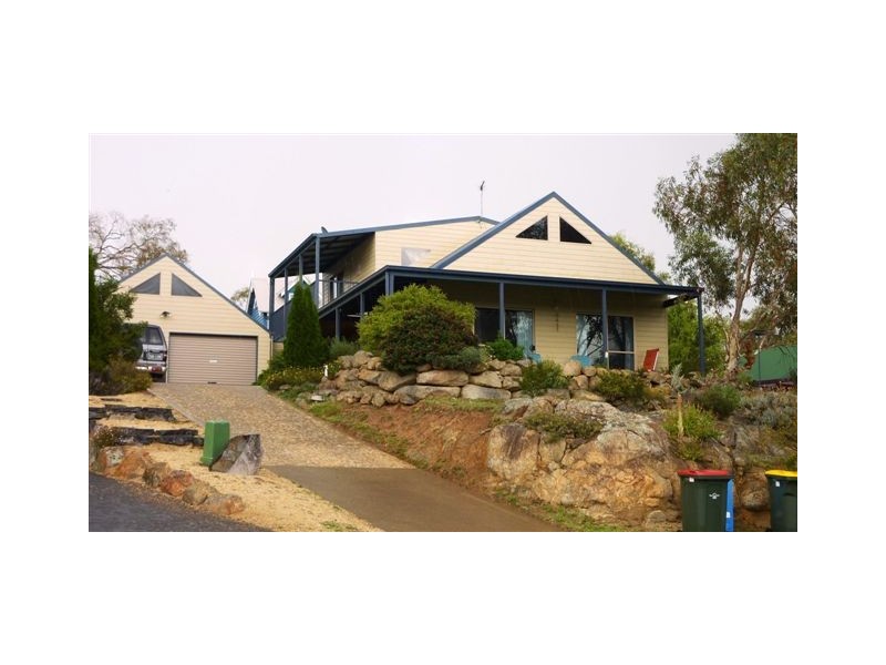 6 Girvan Place, Tyrolean Village, Jindabyne NSW 2627