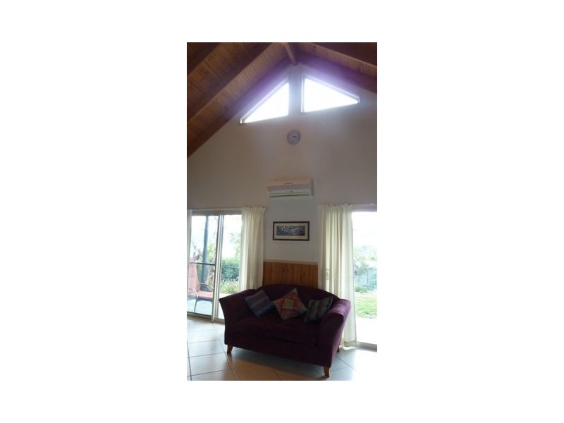 6 Girvan Place, Tyrolean Village, Jindabyne NSW 2627