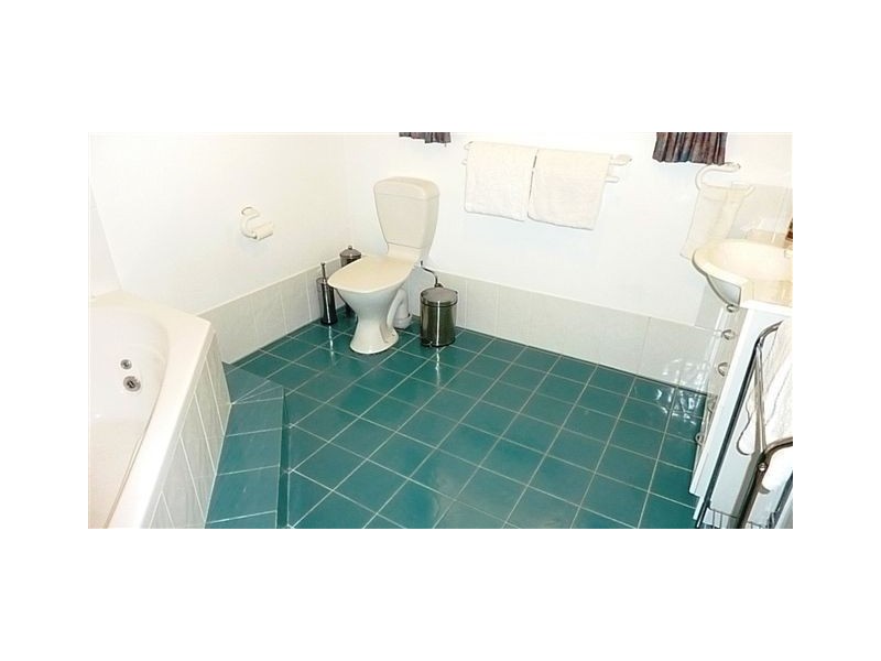6 Girvan Place, Tyrolean Village, Jindabyne NSW 2627