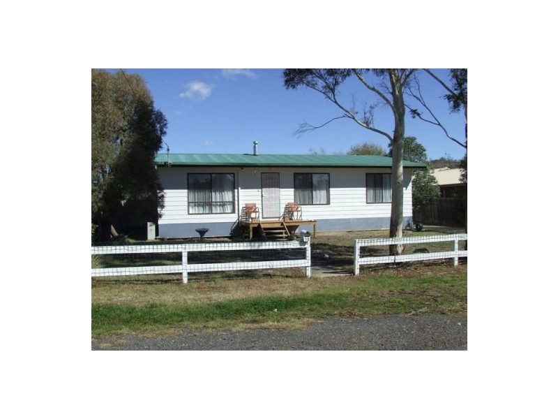10 Morrice Street, Berridale NSW 2628