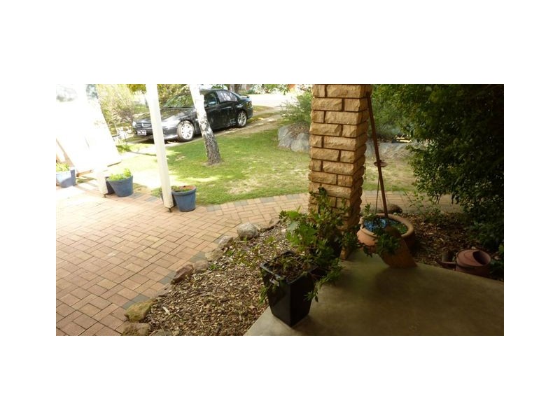 21 Kiparra Drive, Berridale NSW 2628