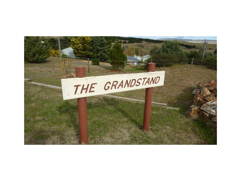 6 Campbell Street, Dalgety NSW 2628