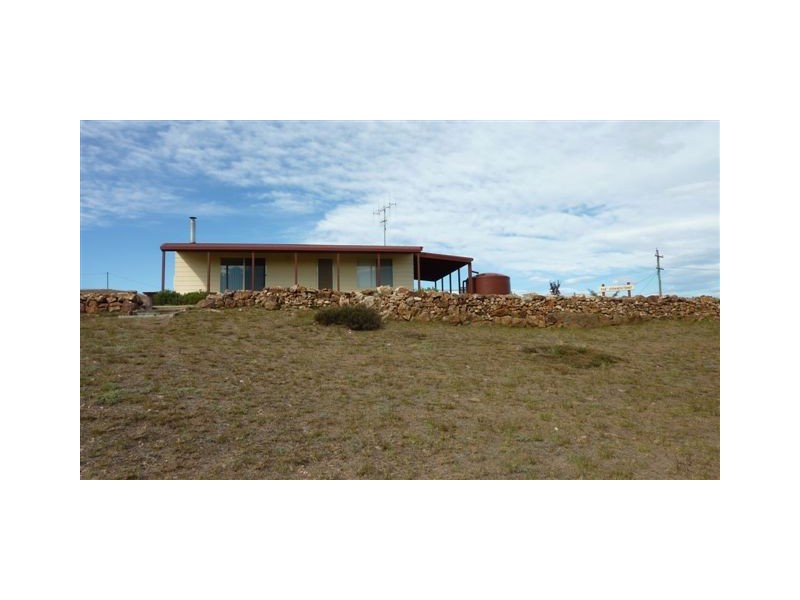 6 Campbell Street, Dalgety NSW 2628