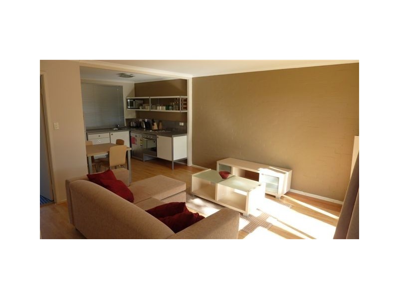 2/5 Gungarlin Street, Berridale NSW 2628