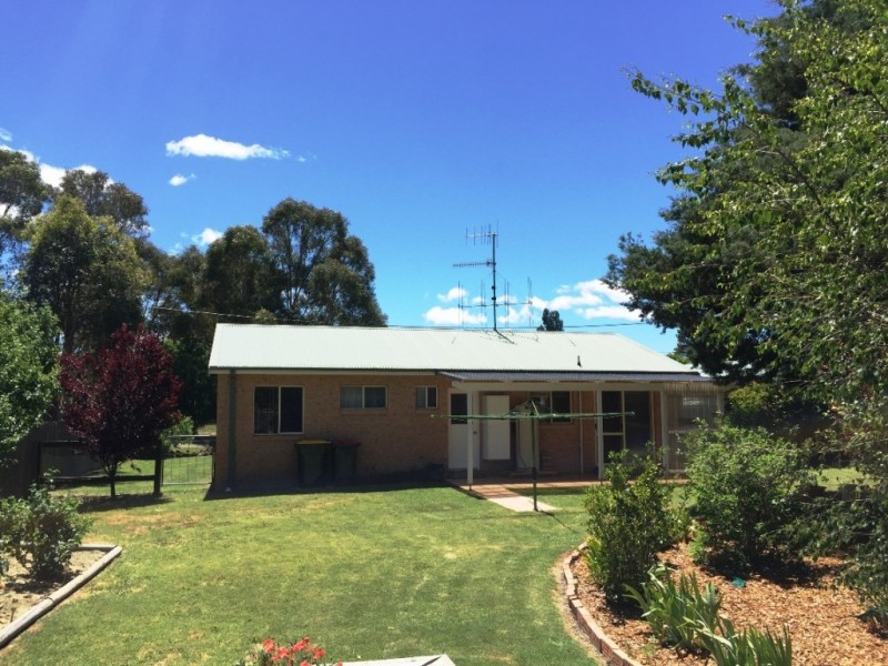 14 Bolton Street, Berridale NSW 2628