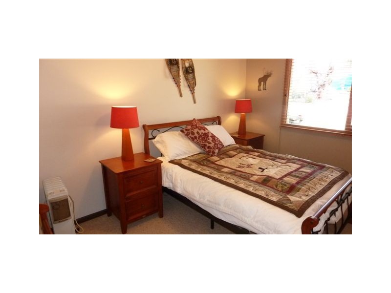 2/72 Jindabyne Road, Berridale NSW 2628