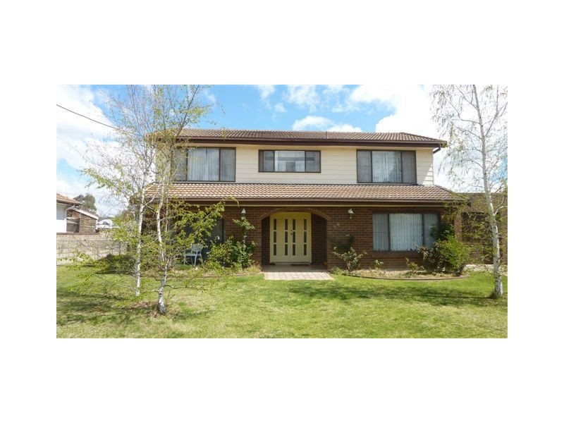 14 Oliver Street, Berridale NSW 2628