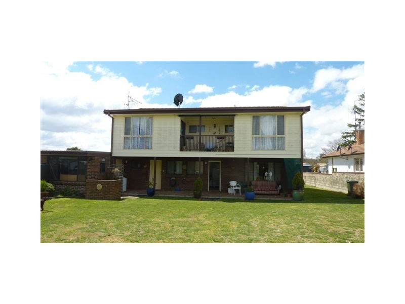 14 Oliver Street, Berridale NSW 2628