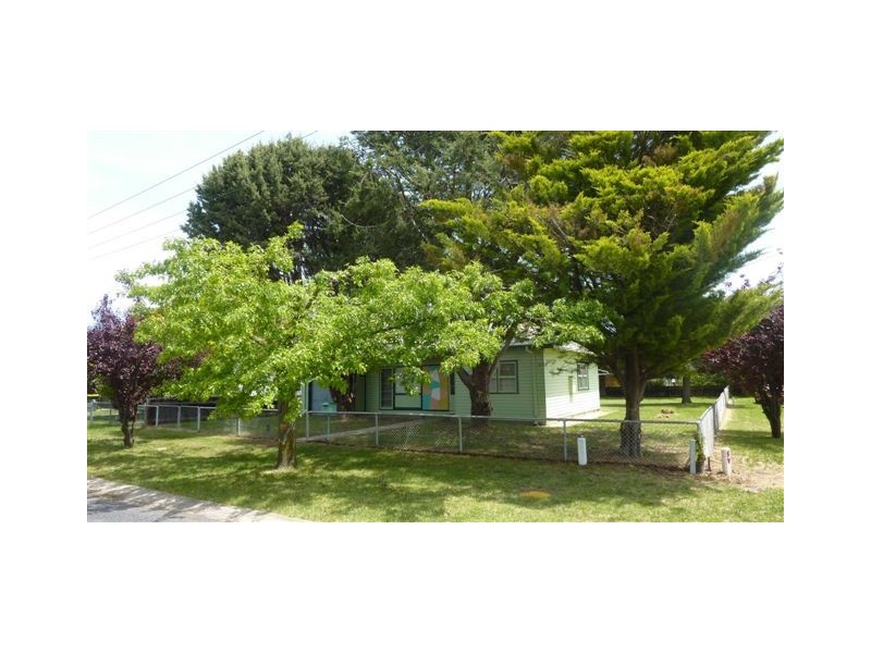 6 William Street, Berridale NSW 2628