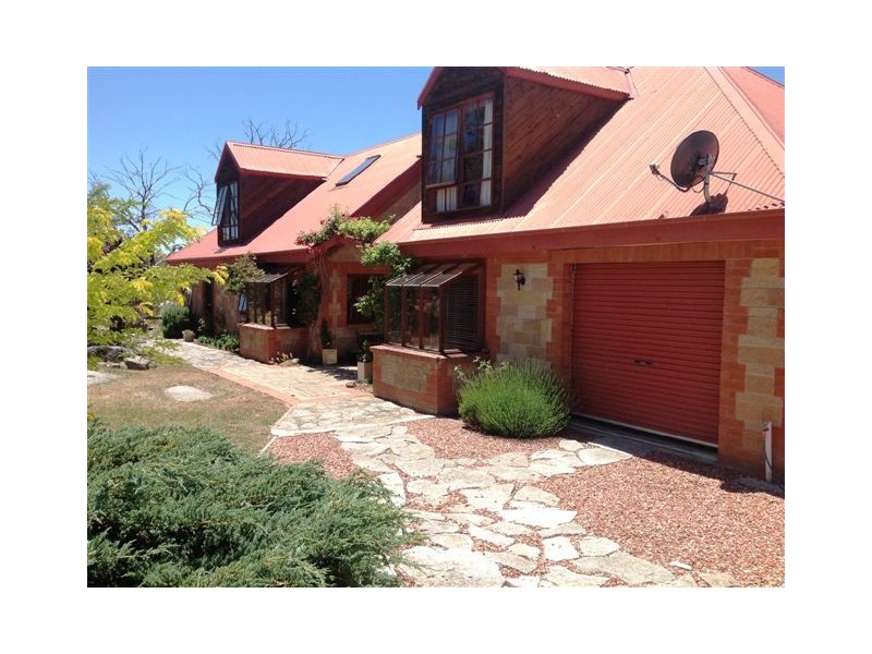 654 Dalgety Road, Berridale NSW 2628