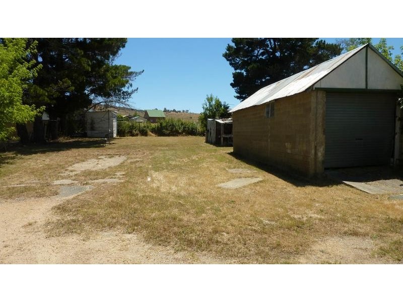 84 Jindabyne Road, Berridale NSW 2628