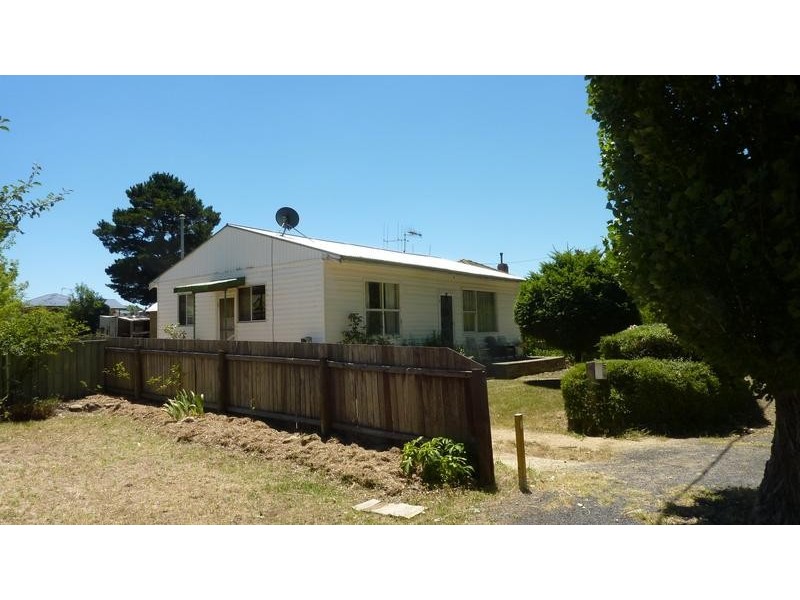 84 Jindabyne Road, Berridale NSW 2628