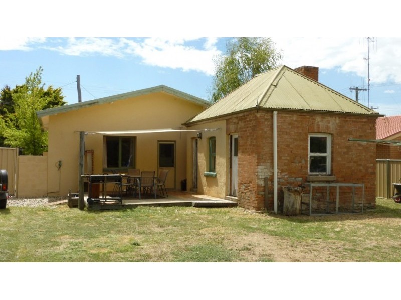 18 Myack Street, Berridale NSW 2628