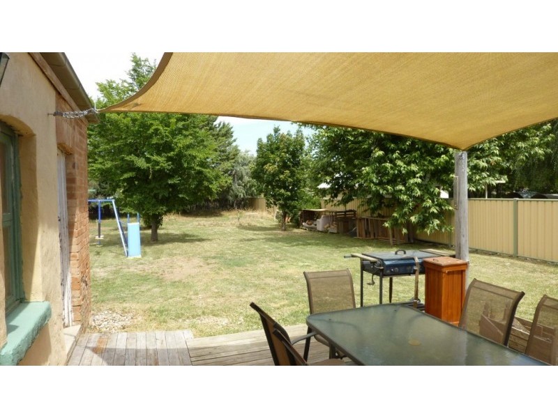 18 Myack Street, Berridale NSW 2628