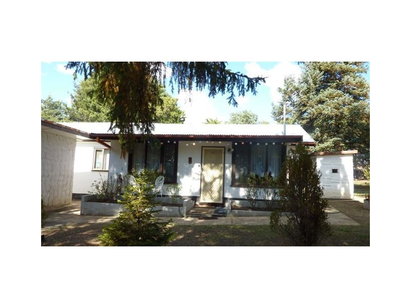 15 Florence Street, Berridale NSW 2628