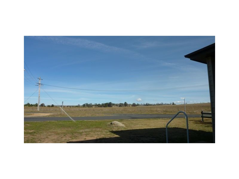 10 Short Street, Berridale NSW 2628