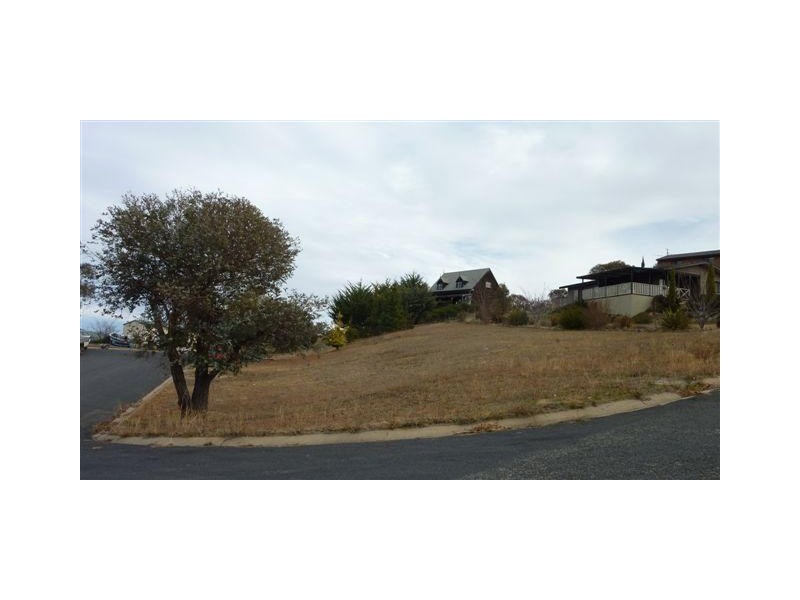 17 Lotus Avenue, Kalkite NSW 2627